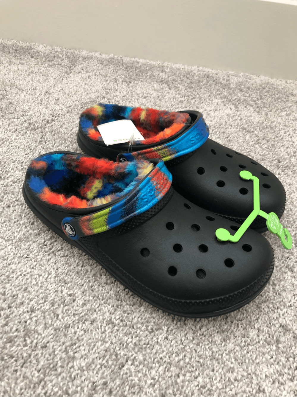 Crocs Unisex Classic Lined Clogs Size Men’s 8/ Women’s 10